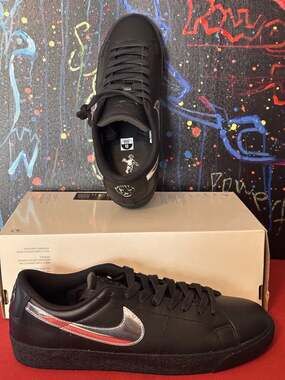 Nike SB Zoom Blazer Low x Dancer Skateboards Black/Metallic Silver HJ6703-001